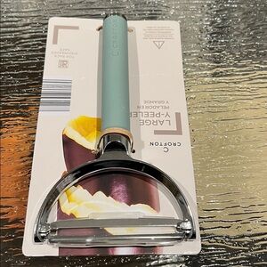 Crofton Large Y-Peeler in Mint Green